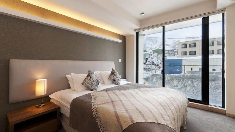 Akazora Hotel Кучан Екстериор снимка